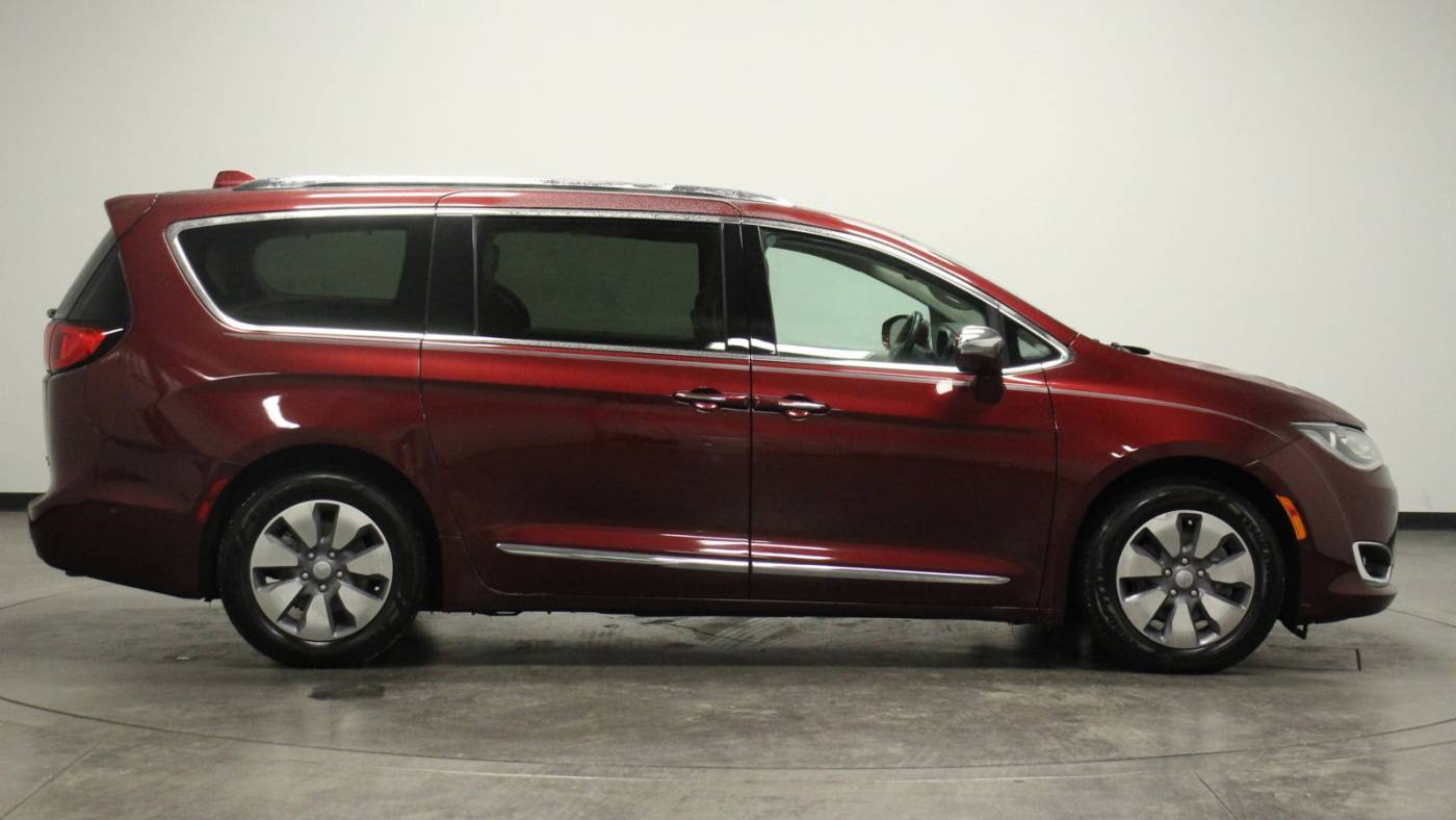 2018 Chrysler Pacifica 2C4RC1N76JR272991