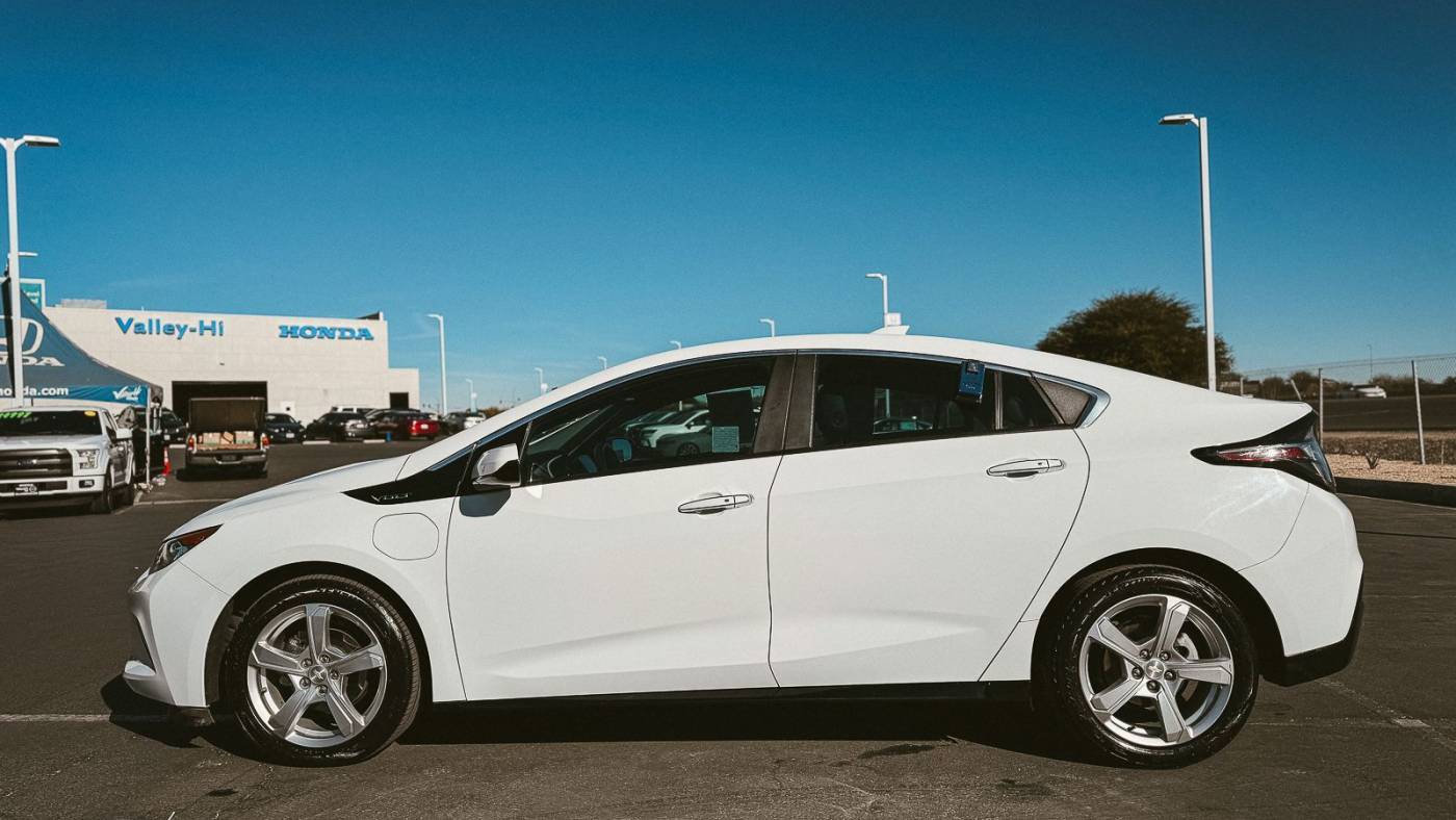 2017 Chevrolet VOLT 1G1RC6S55HU204672