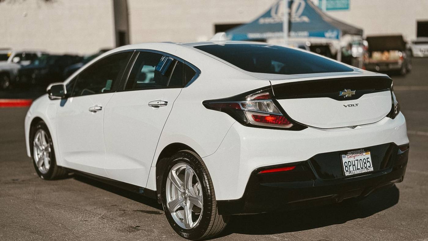 2017 Chevrolet VOLT 1G1RC6S55HU204672