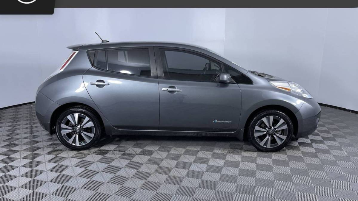 2017 Nissan LEAF 1N4BZ0CP4HC305038