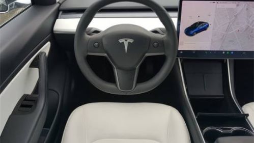 2020 Tesla Model 3 5YJ3E1EB5LF735951