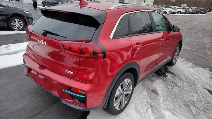 2022 Kia NIRO EV KNDCC3LG8N5132187