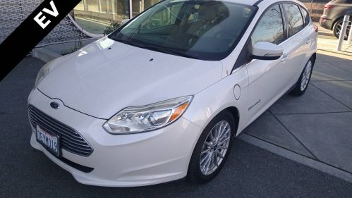 2014 Ford Focus 1FADP3R41EL300453