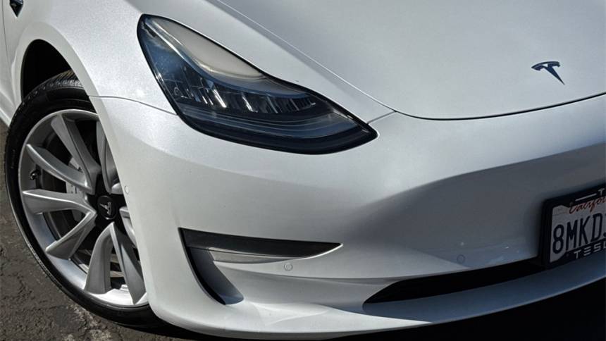 2019 Tesla Model 3 5YJ3E1EA3KF445164