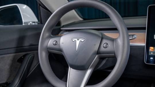 2020 Tesla Model 3 5YJ3E1EA8LF800086