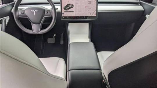 2020 Tesla Model Y 5YJYGDEE2LF014546