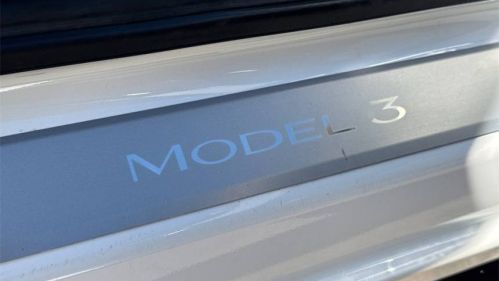 2019 Tesla Model 3 5YJ3E1EA3KF445164