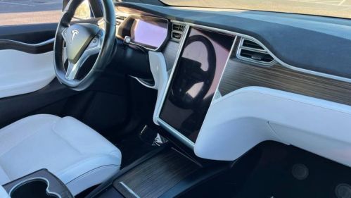 2016 Tesla Model X 5YJXCBE45GF007695