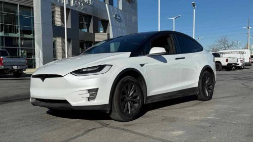 2018 Tesla Model X 5YJXCDE23JF127271