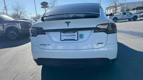 2018 Tesla Model X 5YJXCDE23JF127271