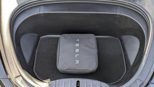 2018 Tesla Model 3 5YJ3E1EA4JF157202