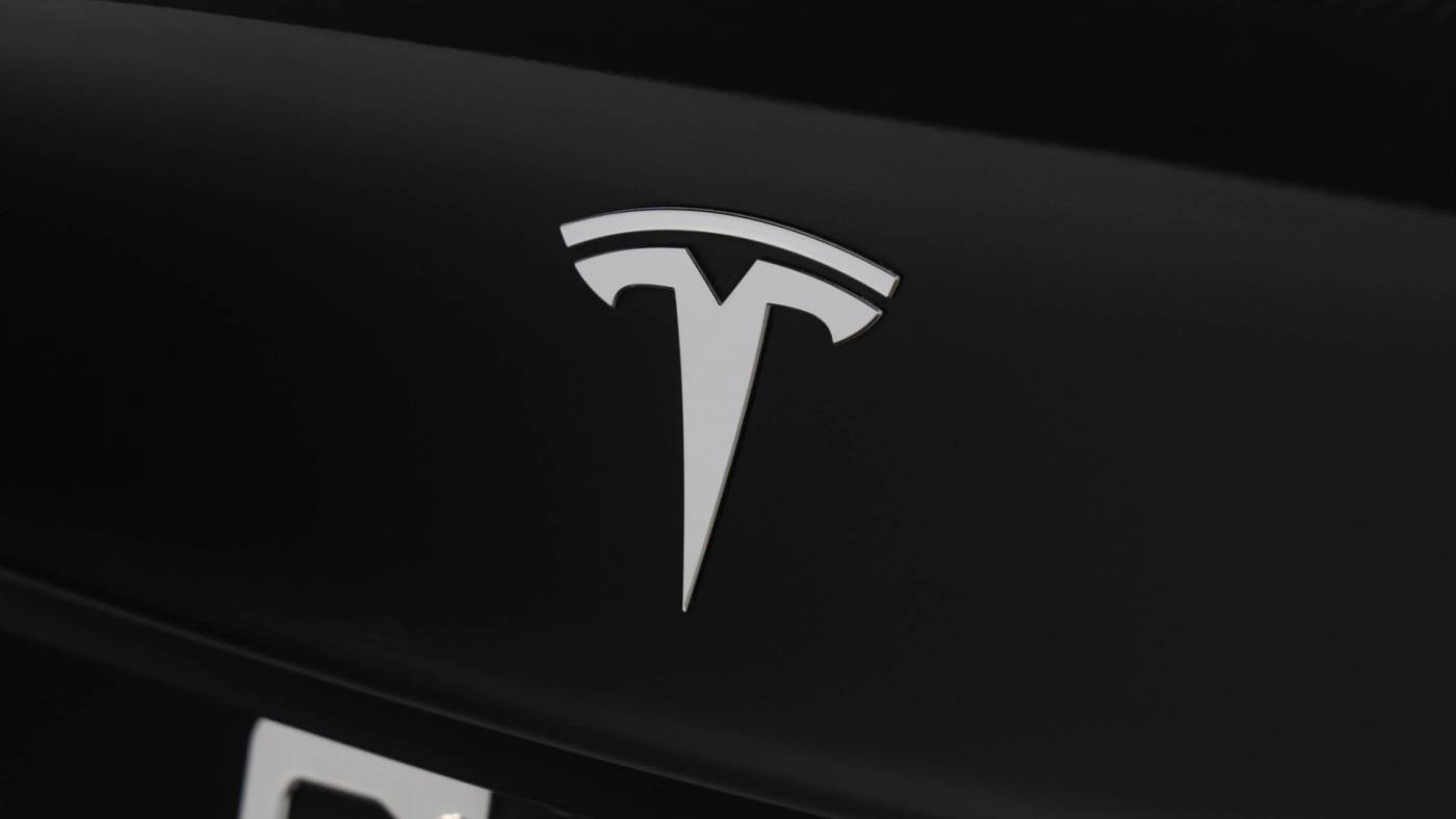 2019 Tesla Model 3 5YJ3E1EAXKF300705