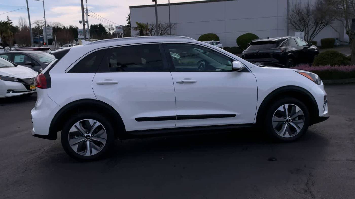 2022 Kia NIRO EV KNDCC3LG5N5125326