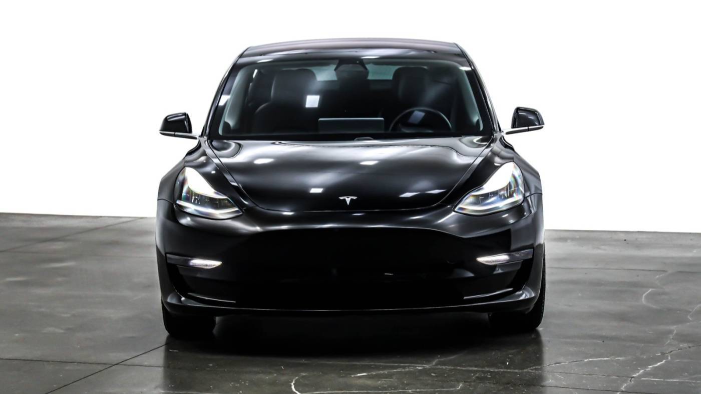 2019 Tesla Model 3 5YJ3E1EAXKF300705