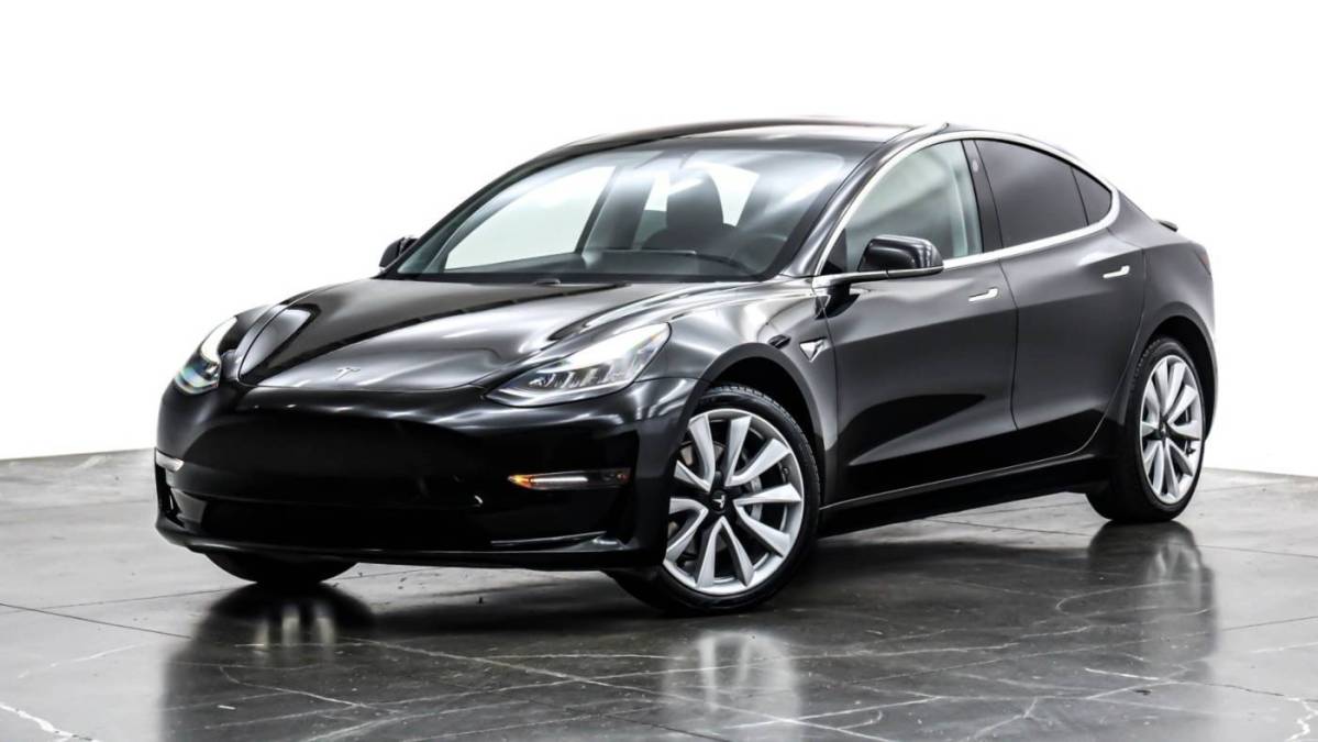 2019 Tesla Model 3 5YJ3E1EAXKF300705