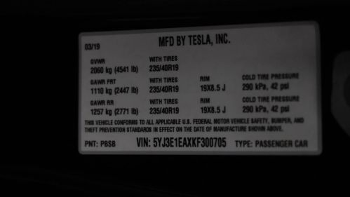 2019 Tesla Model 3 5YJ3E1EAXKF300705