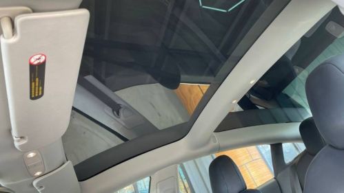 2019 Tesla Model 3 5YJ3E1EB6KF193404