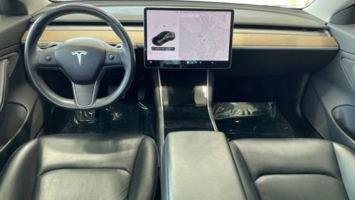 2019 Tesla Model 3 5YJ3E1EB6KF193404