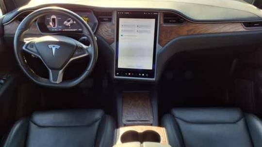 2018 Tesla Model X 5YJXCDE23JF141512