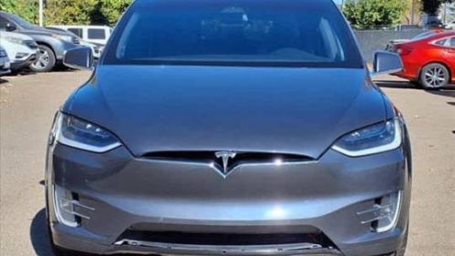 2018 Tesla Model X 5YJXCDE23JF141512