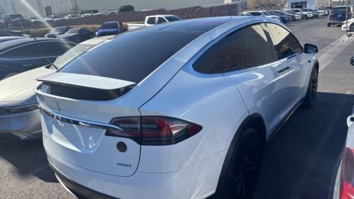 2017 Tesla Model X 5YJXCBE21HF068445