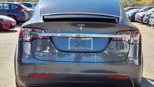 2018 Tesla Model X 5YJXCDE23JF141512