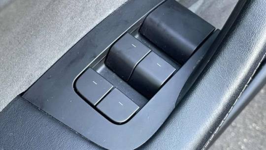 2021 Tesla Model 3 5YJ3E1EA2MF084934