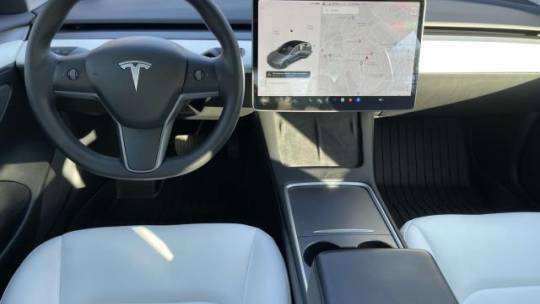 2021 Tesla Model 3 5YJ3E1EA2MF084934