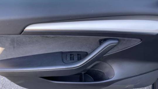 2021 Tesla Model 3 5YJ3E1EA2MF084934