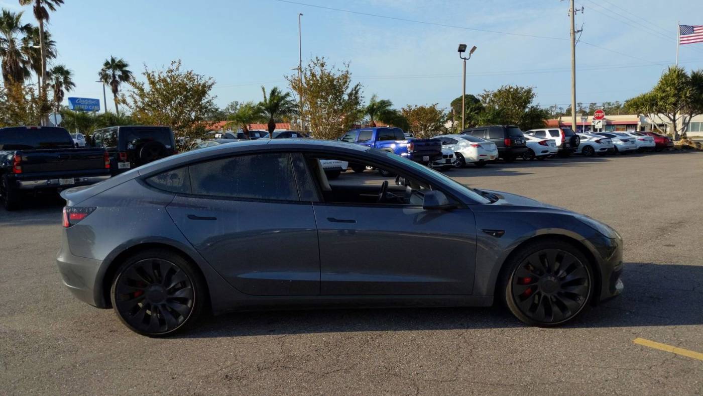 2023 Tesla Model 3 5YJ3E1ECXPF410565