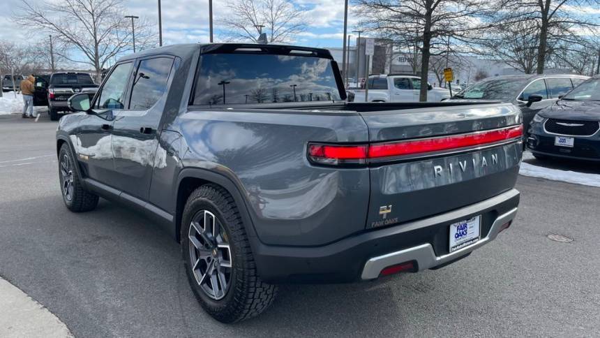 2022 Rivian R1T 7FCTGAAA5NN016608