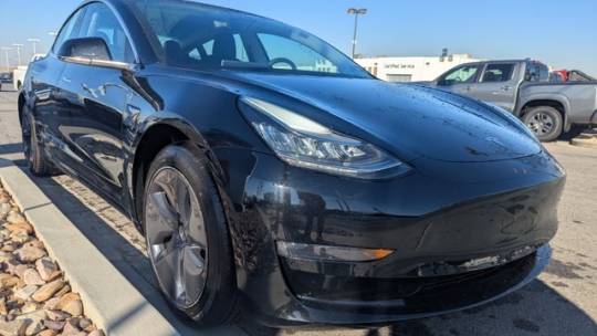 2019 Tesla Model 3 5YJ3E1EAXKF399705