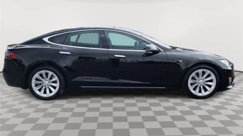 2019 Tesla Model S 5YJSA1E23KF302201