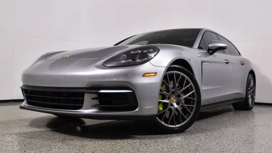 2018 Porsche Panamera WP0CE2A75JL147095