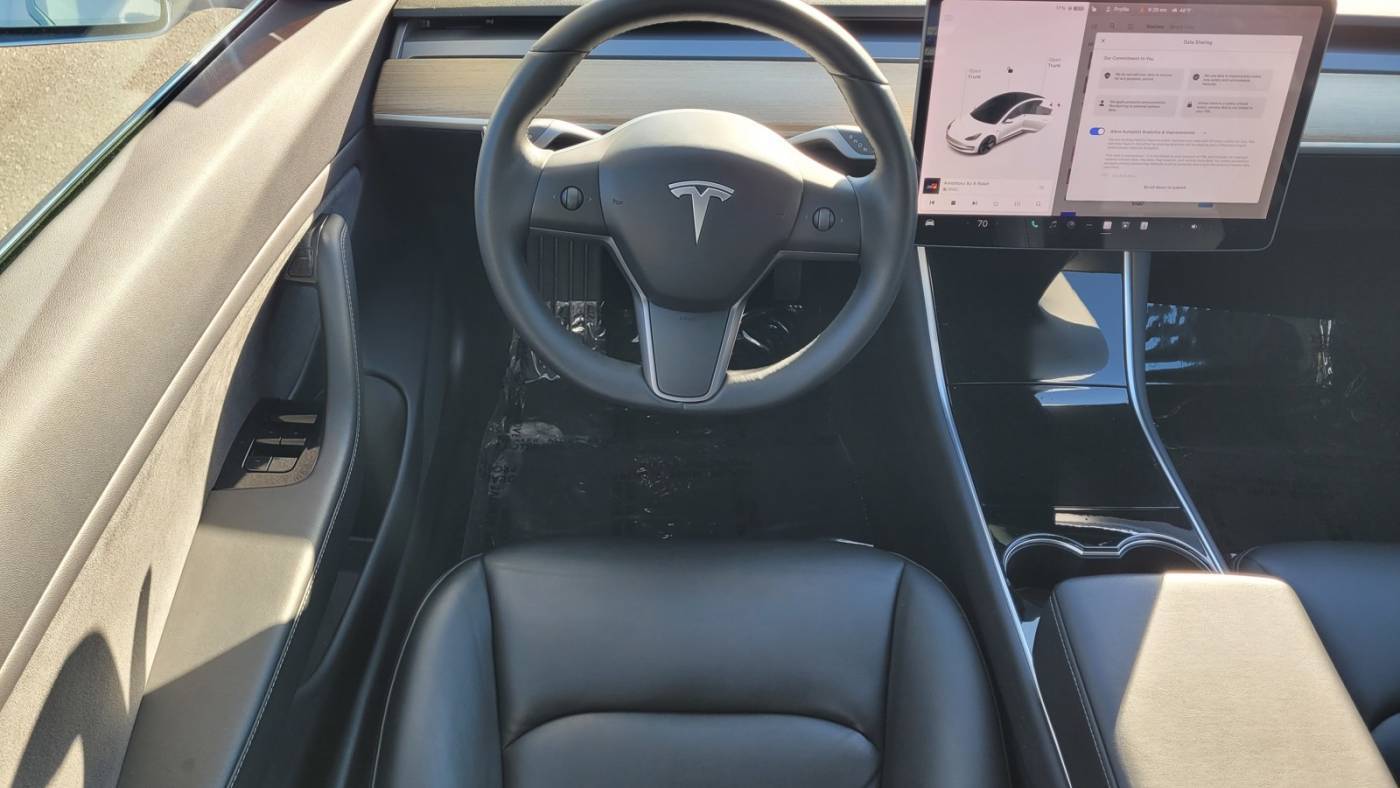 2019 Tesla Model 3 5YJ3E1EB8KF436985