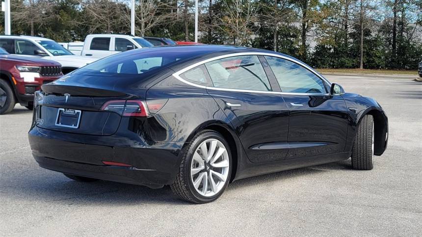 2018 Tesla Model 3 5YJ3E1EA9JF017503