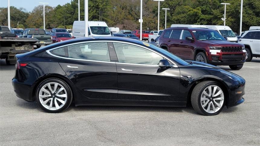 2018 Tesla Model 3 5YJ3E1EA9JF017503