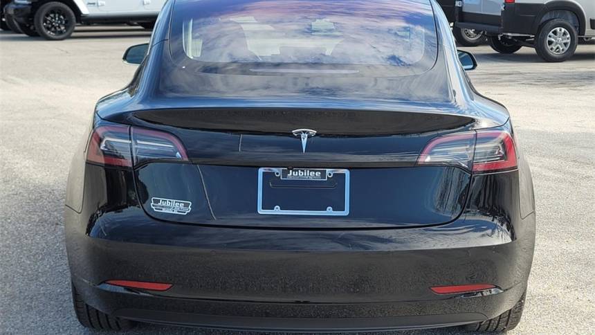 2018 Tesla Model 3 5YJ3E1EA9JF017503