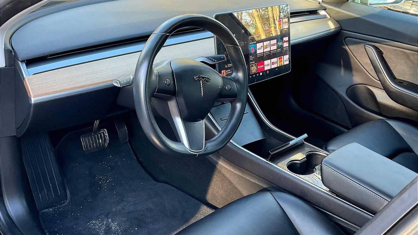 2018 Tesla Model 3 5YJ3E1EBXJF182467