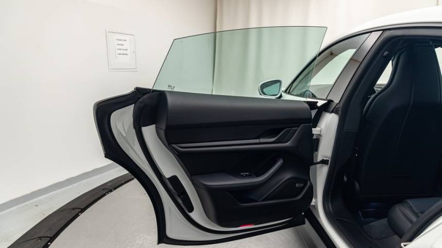 2021 Porsche Taycan WP0AA2Y10MSA13368