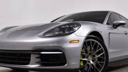 2018 Porsche Panamera WP0CE2A75JL147095