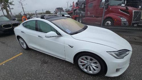 2018 Tesla Model S 5YJSA1E20JF284769