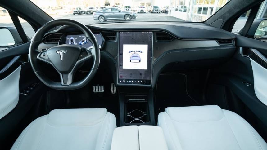 2020 Tesla Model X 5YJXCDE40LF264737