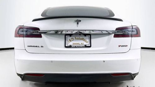 2015 Tesla Model S 5YJSA1H41FF097366