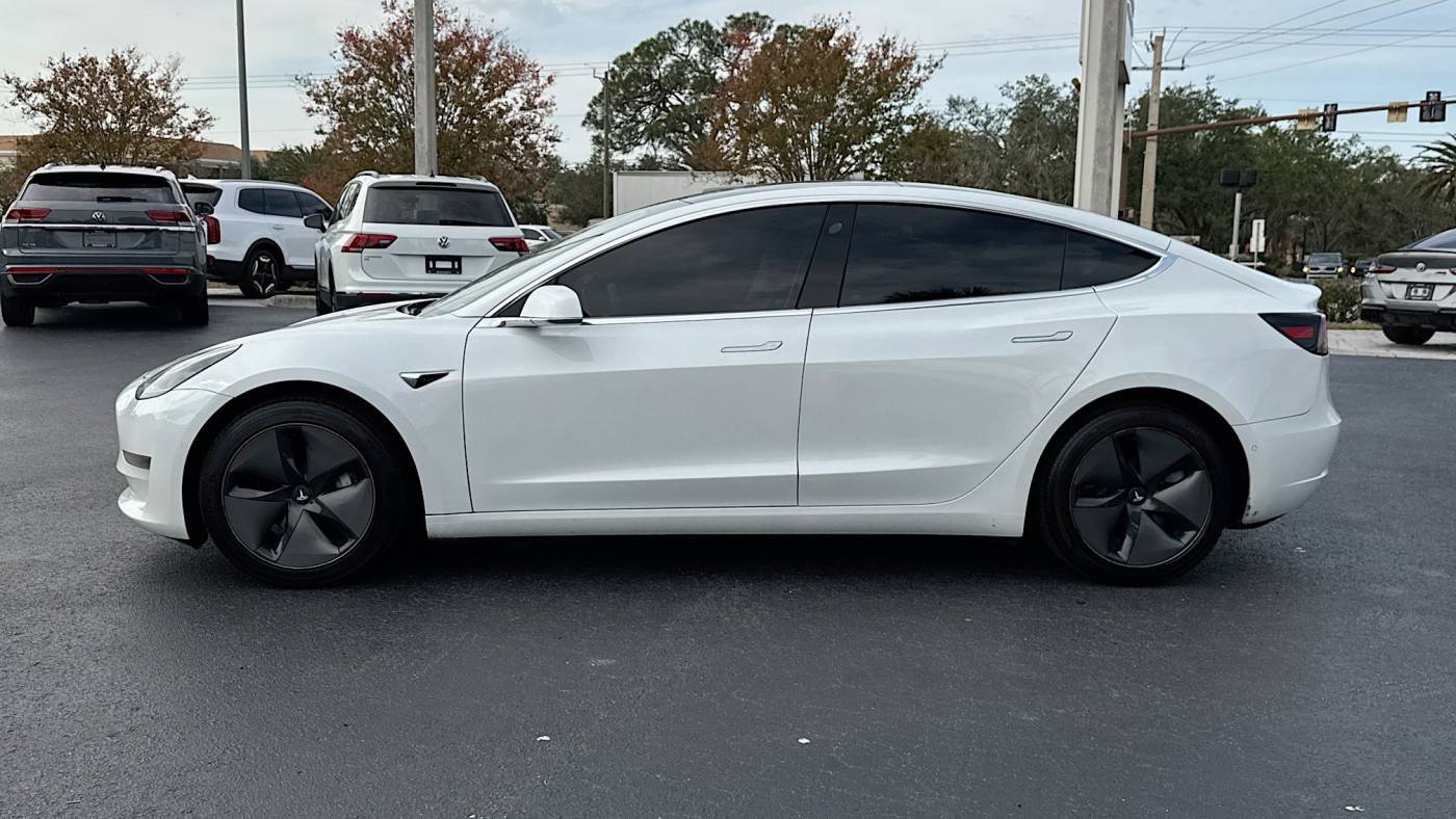 2020 Tesla Model 3 5YJ3E1EB8LF636962