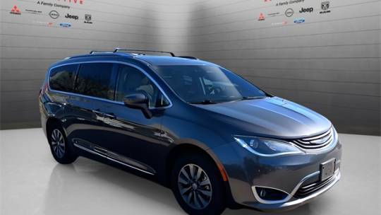 2019 Chrysler Pacifica 2C4RC1L79KR687016