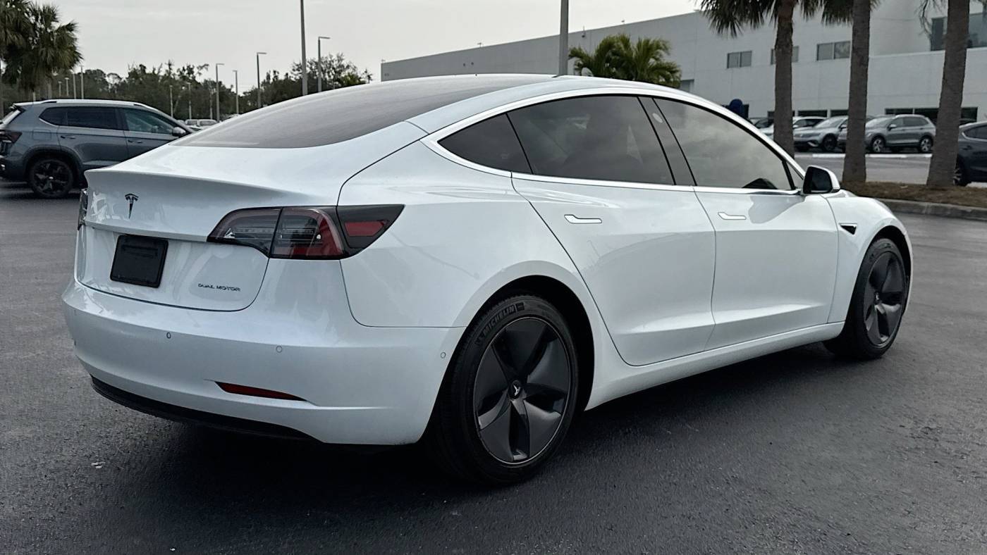 2020 Tesla Model 3 5YJ3E1EB8LF636962