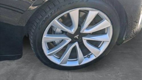 2019 Tesla Model 3 5YJ3E1EB6KF364538