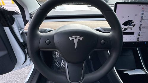 2020 Tesla Model 3 5YJ3E1EB8LF636962