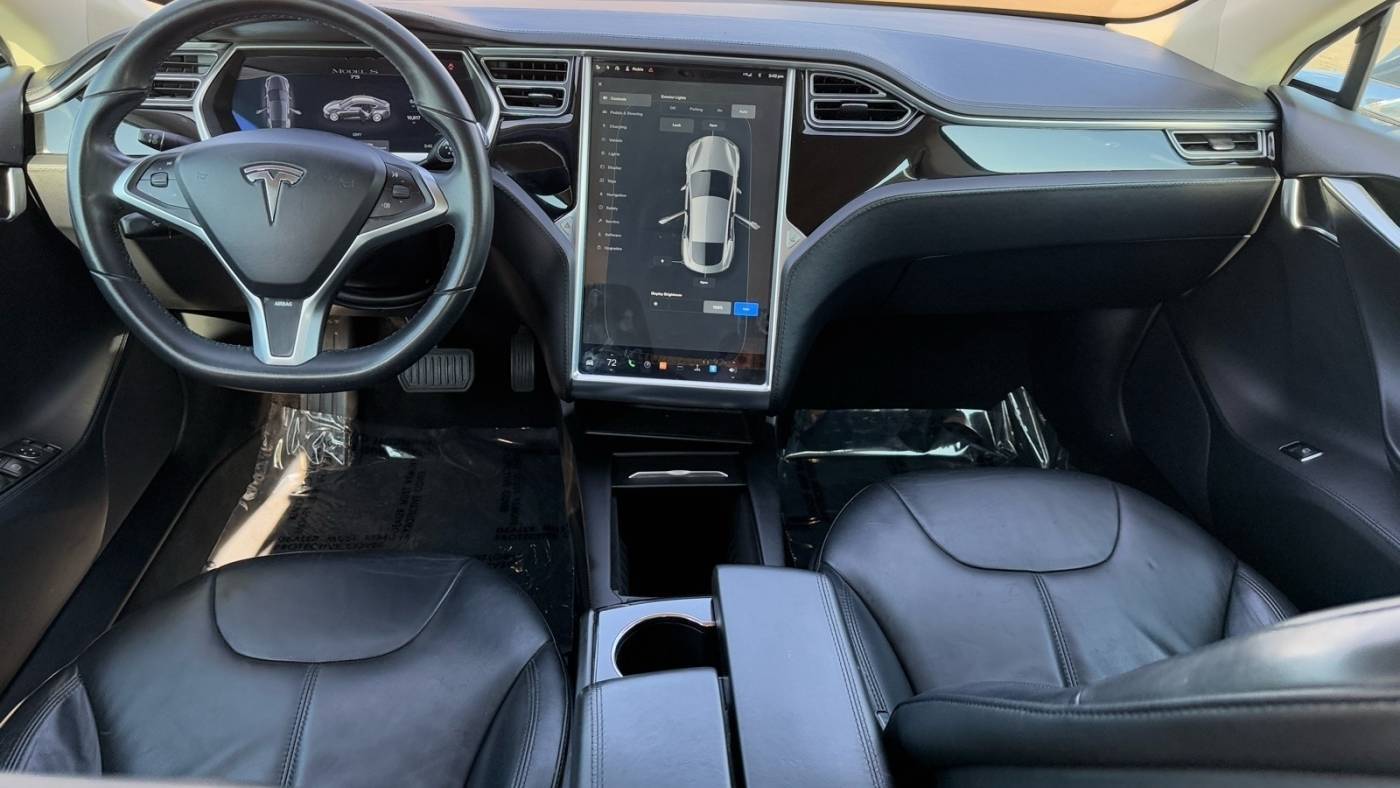 2013 Tesla Model S 5YJSA1AC1DFP11413